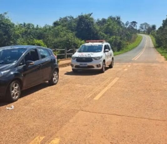 Homem é preso suspeito de agredir e tentar jogar mulher de ponte em estrada vicinal