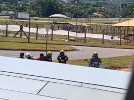 “SUSTO NO AR: avião da Gol com 190 pessoas faz pouso de emergência”.