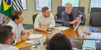 Jorge Seba se reúne com Secretário Estadual para acompanhar projetos de desenvolvimento urbano e habitação