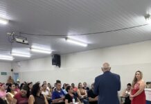 Após enquadramento de Educadores Infantis, reunião debate valorização dos Técnicos em Educação