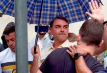 Flávio Bolsonaro chega aos EUA após desobedecer Moraes e pedirá asilo a Trump