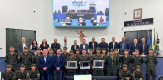 Câmara homenageia Atiradores Destaque do Tiro de Guerra de Votuporanga