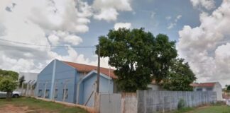Professora é afastada após denúncia de mensagens de cunho sexual com alunos em Fernandópolis