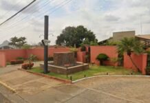 Mulher diz à polícia que se escondeu em porta-malas antes de ir para motel com pastor e homem que morreu
