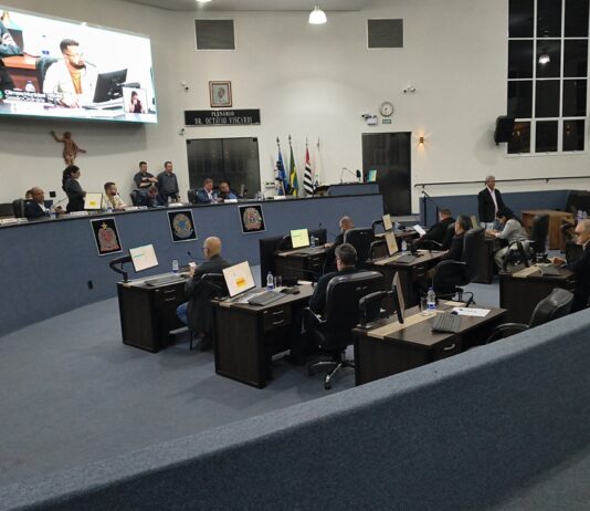 Câmara vota projetos para Educação e crédito adicional na sessão de terça-feira