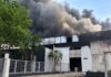 Incêndio de grandes proporções atinge indústria Tebarrot em Valentim Gentil