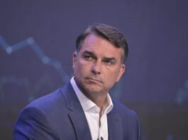 Flávio impõe condições para aceitar desafio de Lula sobre sigilo